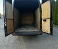 Черный Мерседес Sprinter, объемом двигателя 0 л и пробегом 350 тыс. км за 10738 $, фото 8 на Automoto.ua