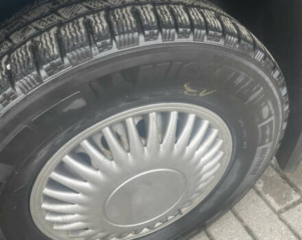 Черный Мерседес Sprinter, объемом двигателя 2.7 л и пробегом 725 тыс. км за 9000 $, фото 16 на Automoto.ua