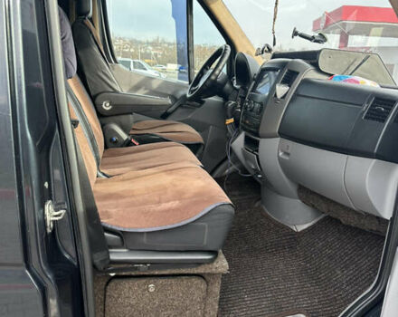 Черный Мерседес Sprinter, объемом двигателя 2.99 л и пробегом 675 тыс. км за 16800 $, фото 12 на Automoto.ua