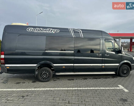 Черный Мерседес Sprinter, объемом двигателя 2.99 л и пробегом 675 тыс. км за 16800 $, фото 6 на Automoto.ua