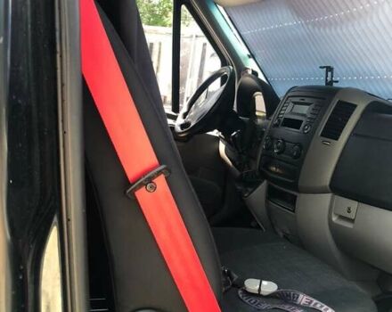 Черный Мерседес Sprinter, объемом двигателя 2.2 л и пробегом 260 тыс. км за 24000 $, фото 2 на Automoto.ua