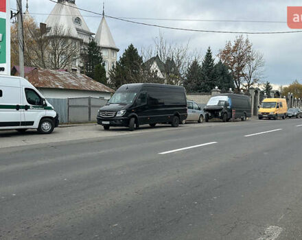 Мерседес Sprinter 2017 у Чернівцях на Automoto.ua Чорний Мерседес Sprinter, об'ємом двигуна 2.14 л та пробігом 180 тис. км за 20000 $, фото 15 на Automoto.ua