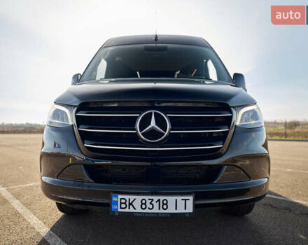 Черный Мерседес Sprinter, объемом двигателя 2.14 л и пробегом 432 тыс. км за 57800 $, фото 73 на Automoto.ua