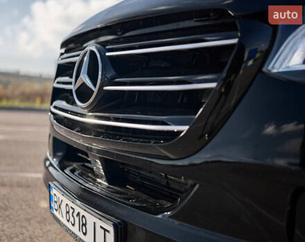 Черный Мерседес Sprinter, объемом двигателя 2.14 л и пробегом 432 тыс. км за 57800 $, фото 15 на Automoto.ua