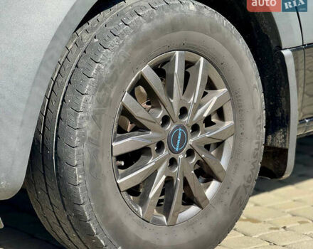 Чорний Мерседес Sprinter, об'ємом двигуна 2.99 л та пробігом 184 тис. км за 51000 $, фото 5 на Automoto.ua