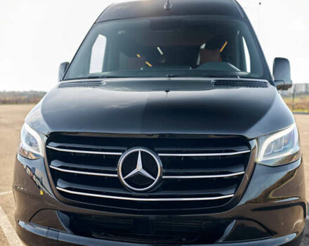 Черный Мерседес Sprinter, объемом двигателя 2.14 л и пробегом 432 тыс. км за 57800 $, фото 72 на Automoto.ua