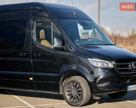 Черный Мерседес Sprinter, объемом двигателя 2.14 л и пробегом 432 тыс. км за 57800 $, фото 12 на Automoto.ua