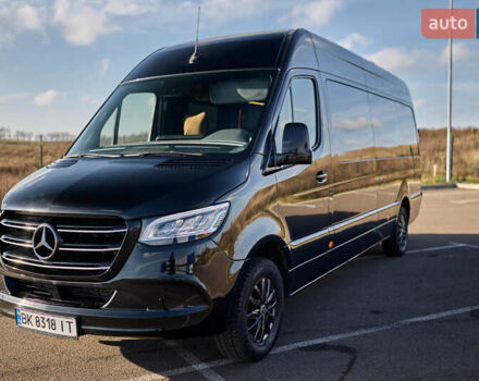 Черный Мерседес Sprinter, объемом двигателя 2.14 л и пробегом 432 тыс. км за 57800 $, фото 8 на Automoto.ua