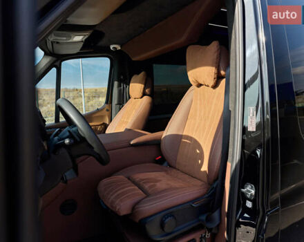 Черный Мерседес Sprinter, объемом двигателя 2.14 л и пробегом 432 тыс. км за 57800 $, фото 63 на Automoto.ua