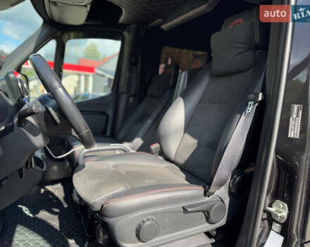 Чорний Мерседес Sprinter, об'ємом двигуна 2.99 л та пробігом 184 тис. км за 51000 $, фото 22 на Automoto.ua