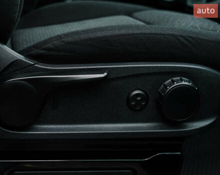 Чорний Мерседес Sprinter, об'ємом двигуна 1.95 л та пробігом 358 тис. км за 55000 $, фото 65 на Automoto.ua