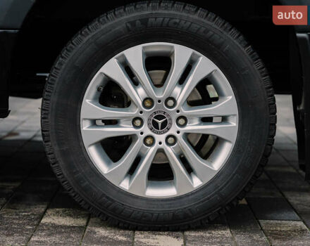 Чорний Мерседес Sprinter, об'ємом двигуна 1.95 л та пробігом 358 тис. км за 55000 $, фото 20 на Automoto.ua