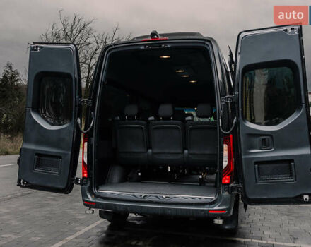 Чорний Мерседес Sprinter, об'ємом двигуна 1.95 л та пробігом 358 тис. км за 55000 $, фото 76 на Automoto.ua