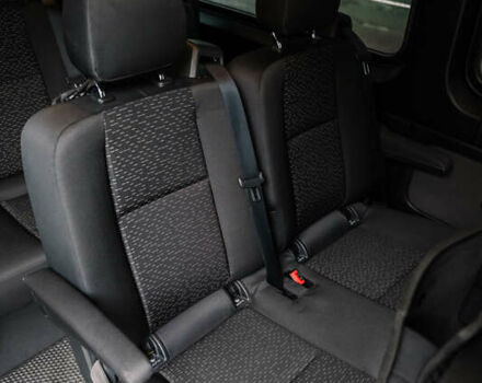 Чорний Мерседес Sprinter, об'ємом двигуна 1.95 л та пробігом 358 тис. км за 55000 $, фото 38 на Automoto.ua