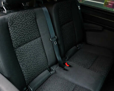 Чорний Мерседес Sprinter, об'ємом двигуна 1.95 л та пробігом 358 тис. км за 55000 $, фото 39 на Automoto.ua