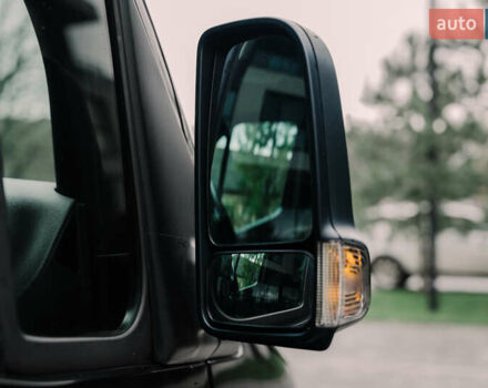 Чорний Мерседес Sprinter, об'ємом двигуна 1.95 л та пробігом 358 тис. км за 55000 $, фото 23 на Automoto.ua