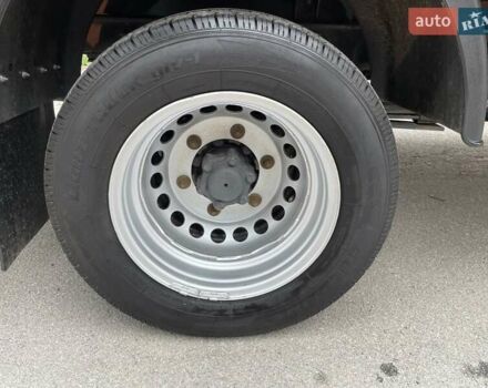 Черный Мерседес Sprinter, объемом двигателя 2.2 л и пробегом 287 тыс. км за 23899 $, фото 11 на Automoto.ua