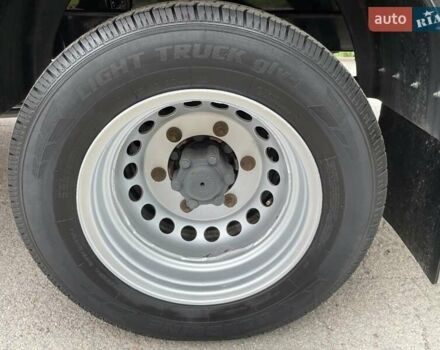 Черный Мерседес Sprinter, объемом двигателя 2.2 л и пробегом 287 тыс. км за 23899 $, фото 14 на Automoto.ua