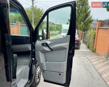 Черный Мерседес Sprinter, объемом двигателя 2.2 л и пробегом 287 тыс. км за 23899 $, фото 30 на Automoto.ua