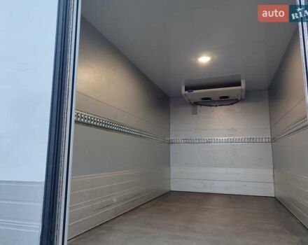 Черный Мерседес Sprinter, объемом двигателя 2.1 л и пробегом 321 тыс. км за 23950 $, фото 22 на Automoto.ua