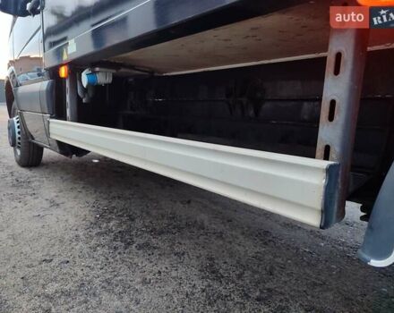 Черный Мерседес Sprinter, объемом двигателя 2.1 л и пробегом 321 тыс. км за 23950 $, фото 12 на Automoto.ua