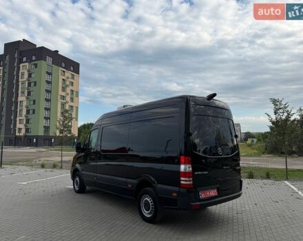 Черный Мерседес Sprinter, объемом двигателя 2.2 л и пробегом 214 тыс. км за 18700 $, фото 6 на Automoto.ua