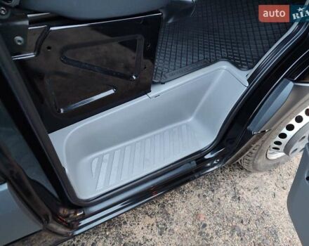 Черный Мерседес Sprinter, объемом двигателя 2.1 л и пробегом 321 тыс. км за 23950 $, фото 34 на Automoto.ua