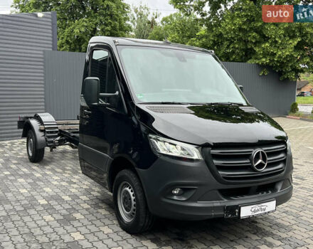 Черный Мерседес Sprinter, объемом двигателя 2.2 л и пробегом 299 тыс. км за 25000 $, фото 2 на Automoto.ua