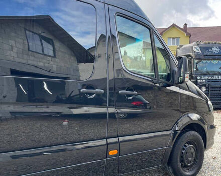 Черный Мерседес Sprinter, объемом двигателя 3 л и пробегом 580 тыс. км за 36900 $, фото 16 на Automoto.ua