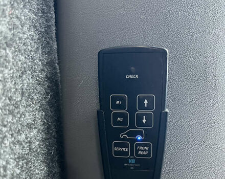 Черный Мерседес Sprinter, объемом двигателя 3 л и пробегом 680 тыс. км за 30000 $, фото 43 на Automoto.ua