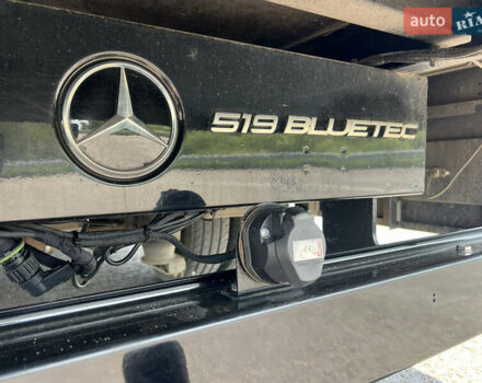 Черный Мерседес Sprinter, объемом двигателя 3 л и пробегом 680 тыс. км за 30000 $, фото 45 на Automoto.ua