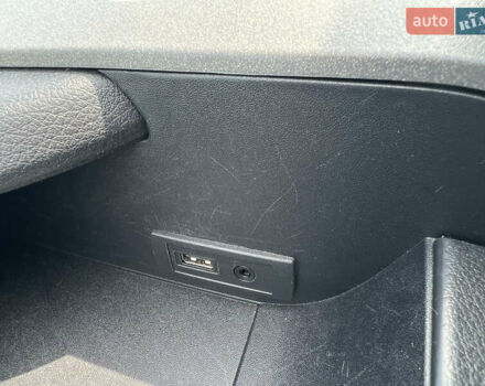 Черный Мерседес Sprinter, объемом двигателя 3 л и пробегом 680 тыс. км за 30000 $, фото 33 на Automoto.ua