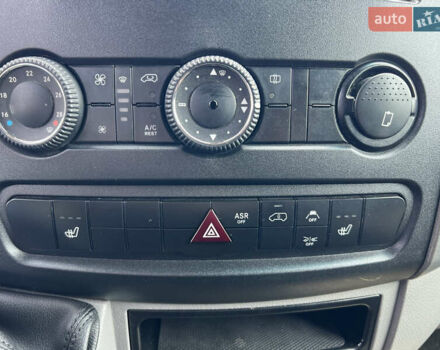 Черный Мерседес Sprinter, объемом двигателя 3 л и пробегом 680 тыс. км за 30000 $, фото 28 на Automoto.ua