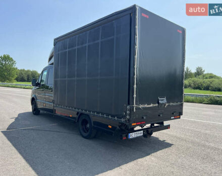 Черный Мерседес Sprinter, объемом двигателя 3 л и пробегом 680 тыс. км за 30000 $, фото 10 на Automoto.ua