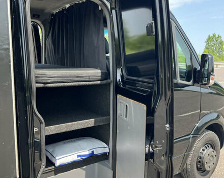 Черный Мерседес Sprinter, объемом двигателя 3 л и пробегом 680 тыс. км за 30000 $, фото 22 на Automoto.ua