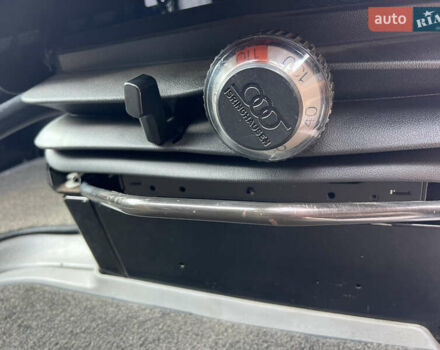 Черный Мерседес Sprinter, объемом двигателя 3 л и пробегом 680 тыс. км за 30000 $, фото 37 на Automoto.ua