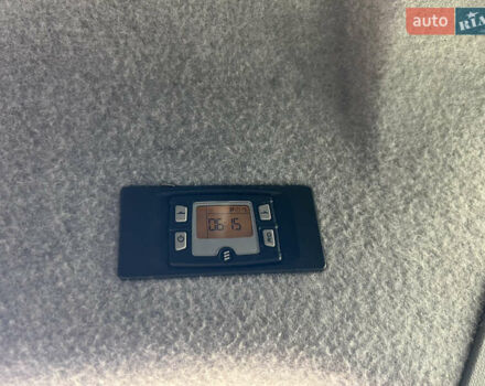 Черный Мерседес Sprinter, объемом двигателя 3 л и пробегом 680 тыс. км за 30000 $, фото 35 на Automoto.ua