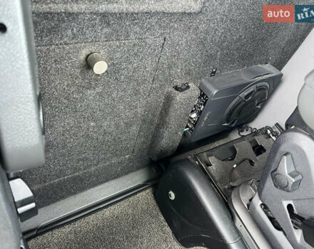 Черный Мерседес Sprinter, объемом двигателя 3 л и пробегом 680 тыс. км за 30000 $, фото 39 на Automoto.ua