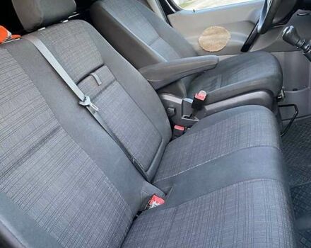 Черный Мерседес Sprinter, объемом двигателя 2.99 л и пробегом 600 тыс. км за 23000 $, фото 3 на Automoto.ua