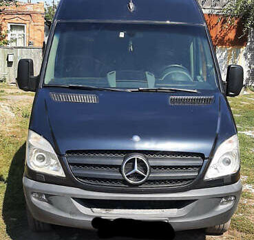 Чорний Мерседес Sprinter, об'ємом двигуна 3 л та пробігом 490 тис. км за 40000 $, фото 1 на Automoto.ua