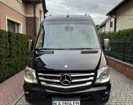 Черный Мерседес Sprinter, объемом двигателя 2.99 л и пробегом 605 тыс. км за 44000 $, фото 2 на Automoto.ua