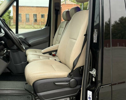 Черный Мерседес Sprinter, объемом двигателя 2.99 л и пробегом 306 тыс. км за 52000 $, фото 25 на Automoto.ua