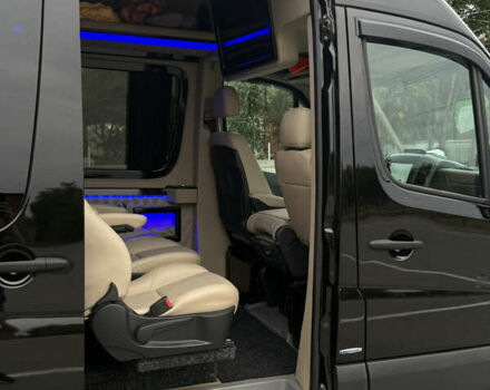 Черный Мерседес Sprinter, объемом двигателя 2.99 л и пробегом 306 тыс. км за 52000 $, фото 18 на Automoto.ua