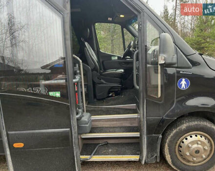 Черный Мерседес Sprinter, объемом двигателя 3 л и пробегом 345 тыс. км за 74900 $, фото 6 на Automoto.ua