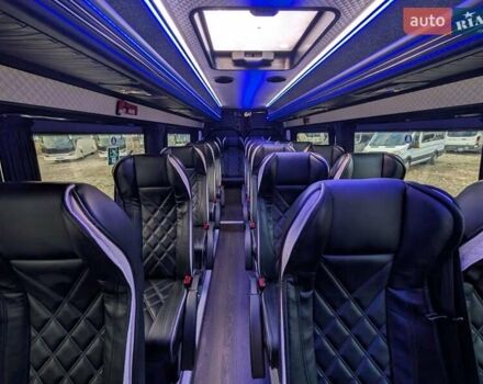 Чорний Мерседес Sprinter, об'ємом двигуна 3 л та пробігом 245 тис. км за 105000 $, фото 22 на Automoto.ua