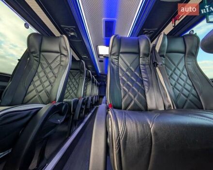 Чорний Мерседес Sprinter, об'ємом двигуна 3 л та пробігом 245 тис. км за 105000 $, фото 25 на Automoto.ua