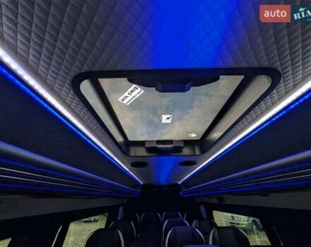 Чорний Мерседес Sprinter, об'ємом двигуна 3 л та пробігом 245 тис. км за 105000 $, фото 19 на Automoto.ua