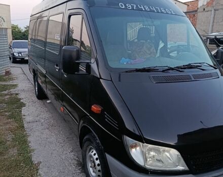 Черный Мерседес Sprinter, объемом двигателя 2.2 л и пробегом 194 тыс. км за 8600 $, фото 6 на Automoto.ua