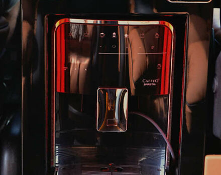 Черный Мерседес Sprinter, объемом двигателя 2.14 л и пробегом 430 тыс. км за 68000 $, фото 24 на Automoto.ua