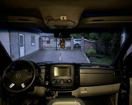 Черный Мерседес Sprinter, объемом двигателя 2.1 л и пробегом 585 тыс. км за 23800 $, фото 7 на Automoto.ua